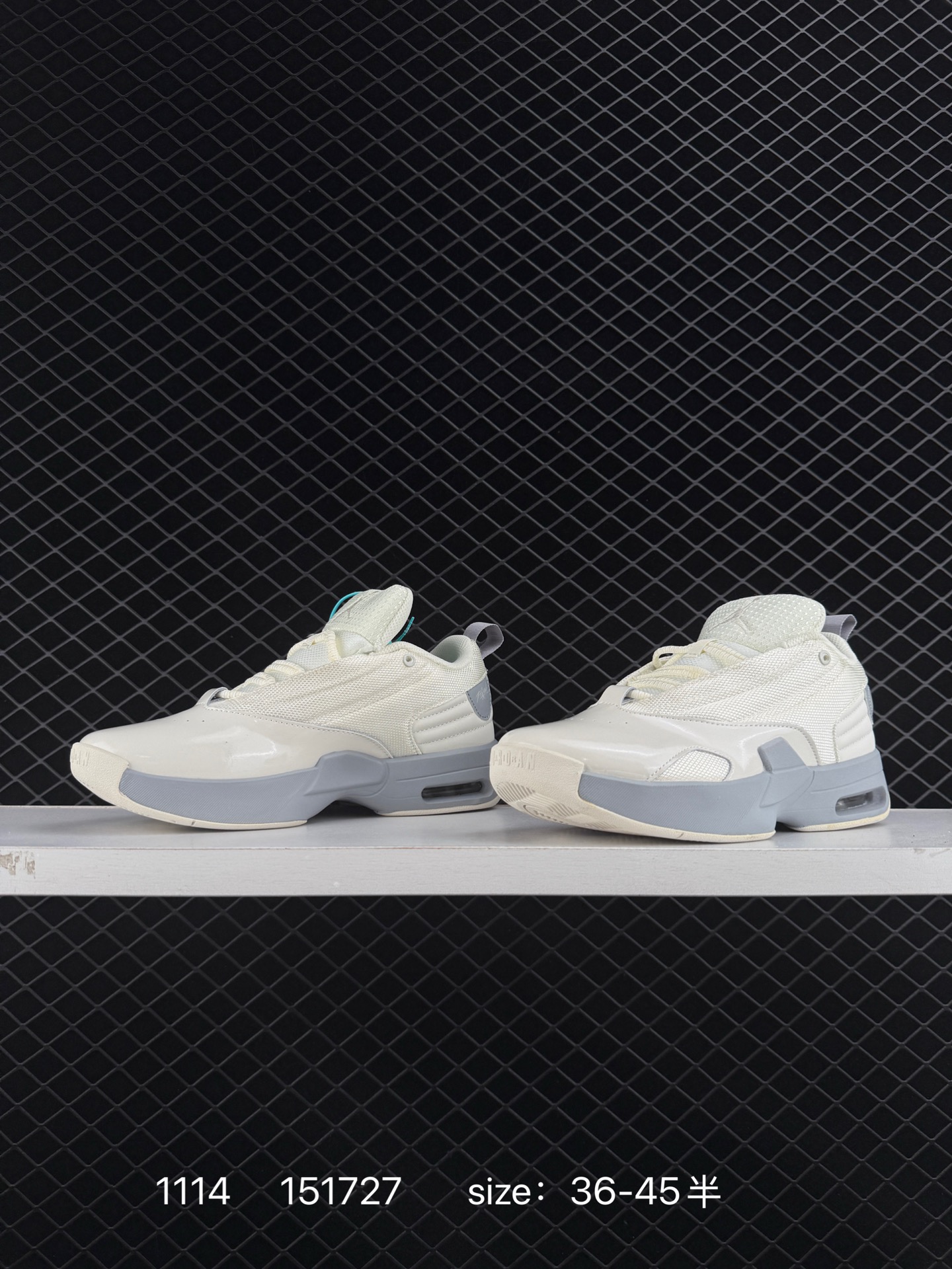 Air Jordan Max AURA JORDAN MAX AURA 6